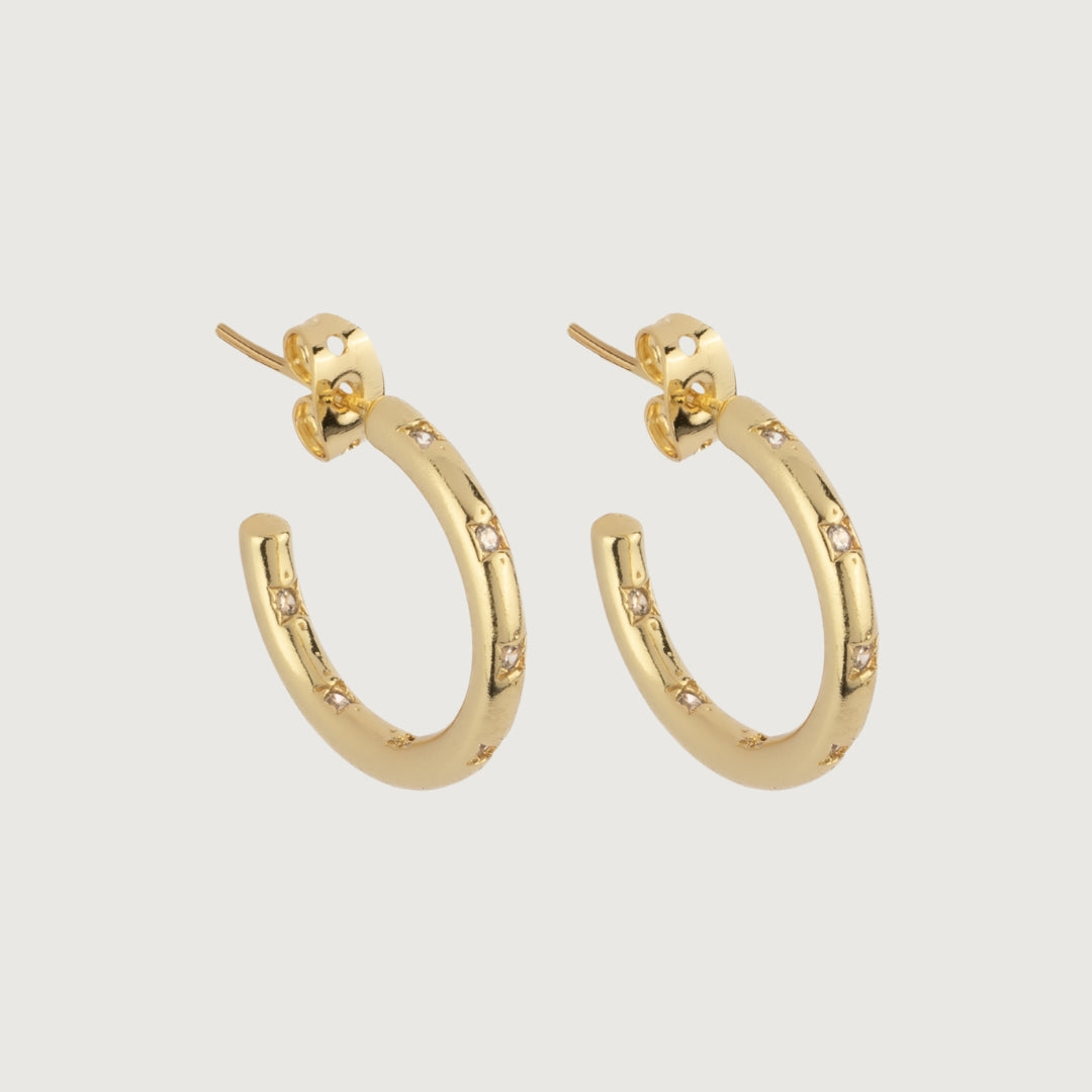 Classic Golden Hoop Earrings with Princess-Cut Baby Zirconias