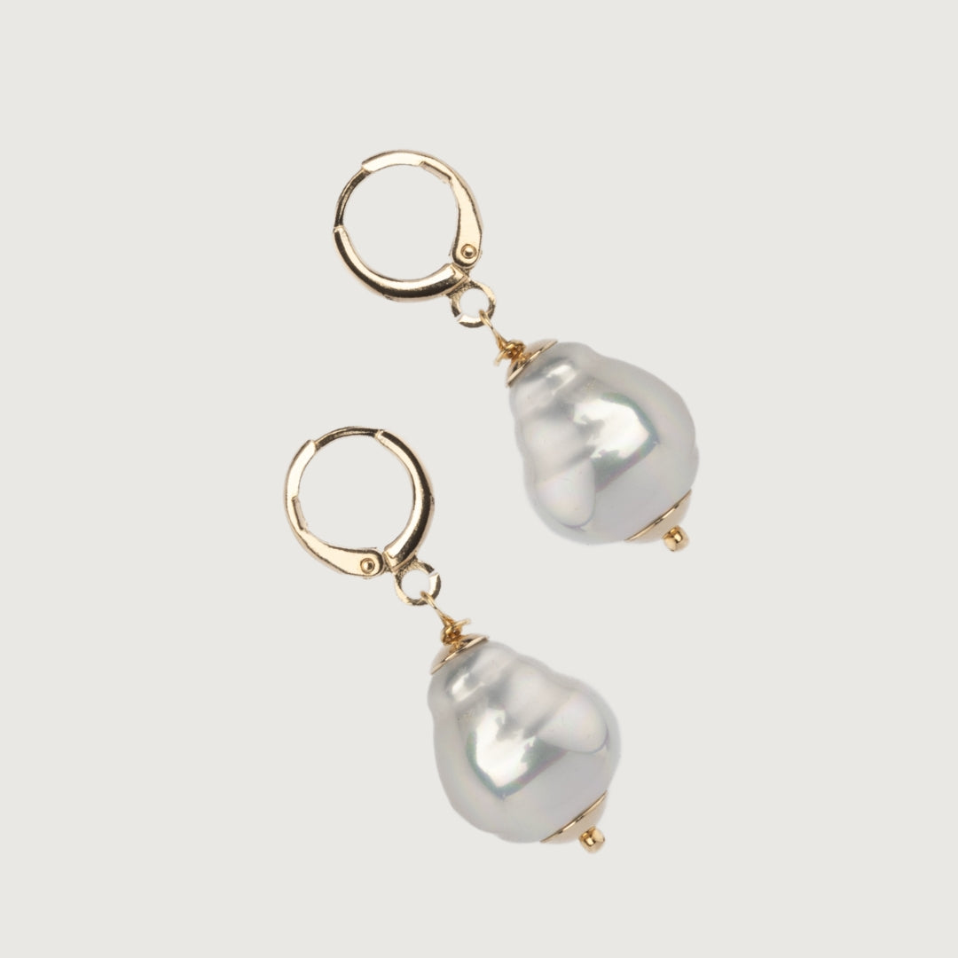 White Dangle Pear Drop Pearl Earrings