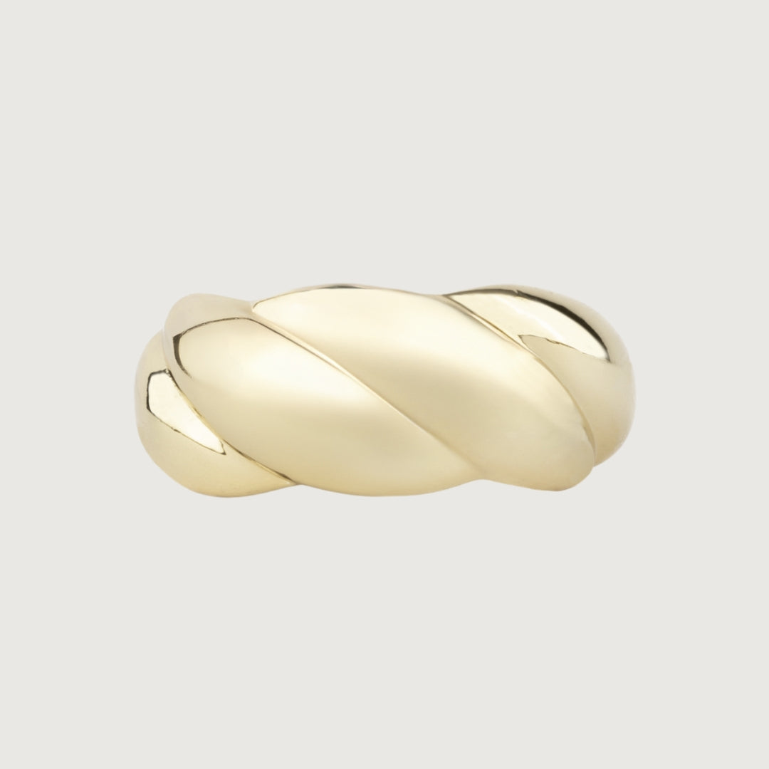 Golden Swirl Ring